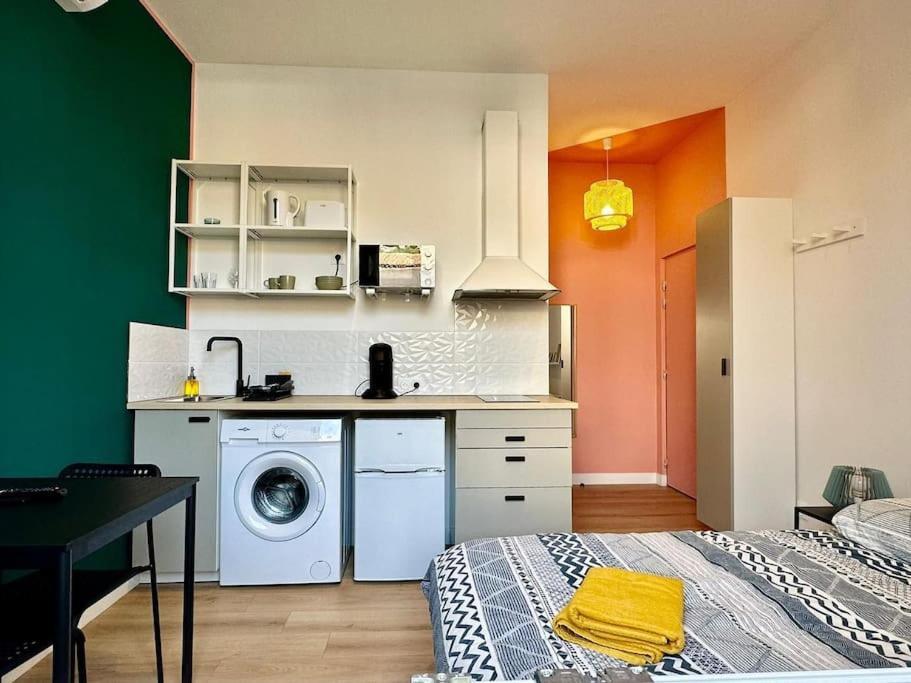 Petit Studio Cosy - Proche Gare ตูลง ภายนอก รูปภาพ